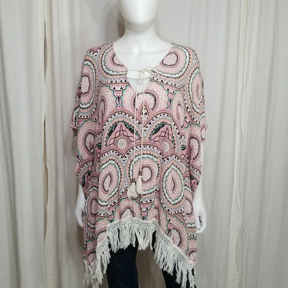 Forever21 Boho Aztec Printed Beach Cover Up - Picture 2 of 10